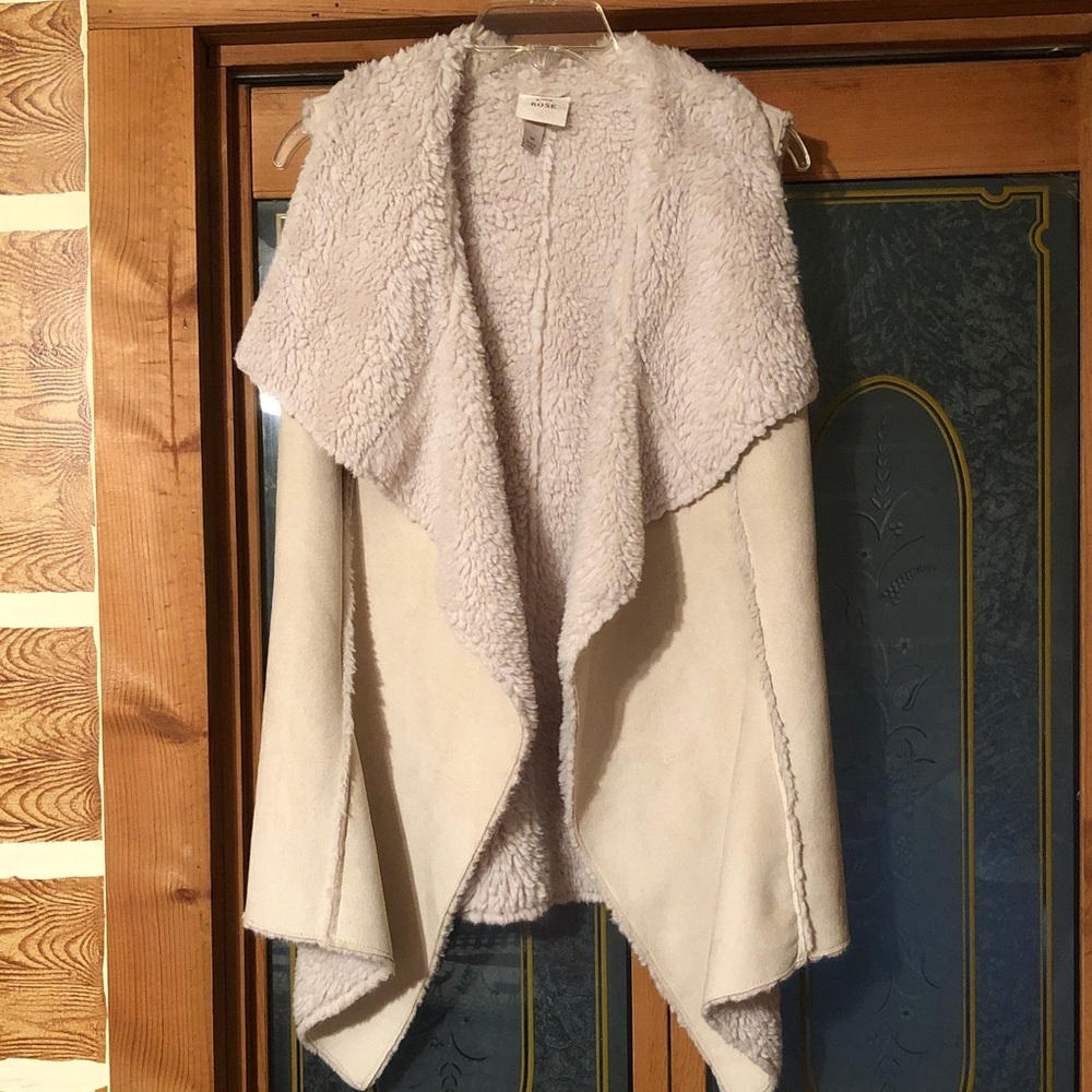 Knox Rose sz medium Cream Fleece Open Front Vest Cardigan Poncho